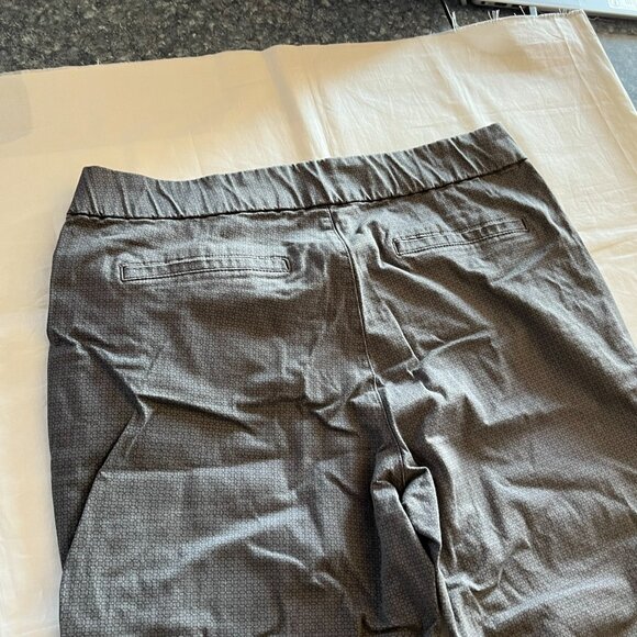 Lee Style Up pull-up gray patterned capri pants - 14p - Picture 6 of 6